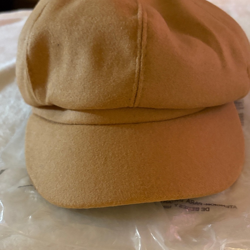 Stylish Tan Cap - Picture 3 of 3